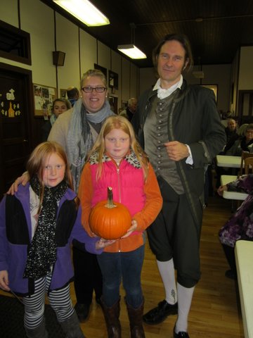 Andrea Cornelius, Shelby Cornelius and Margaret Hay enjoy a moment with Jonathan Kruk