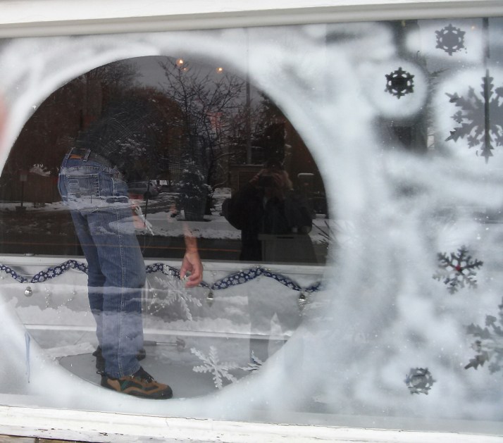 window-display-2016-4